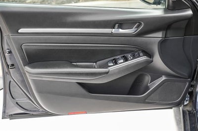 2020 Nissan Altima SL FWD