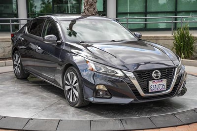 2020 Nissan Altima SL FWD