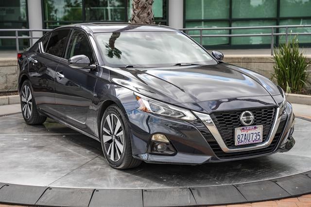2020 Nissan Altima SL FWD