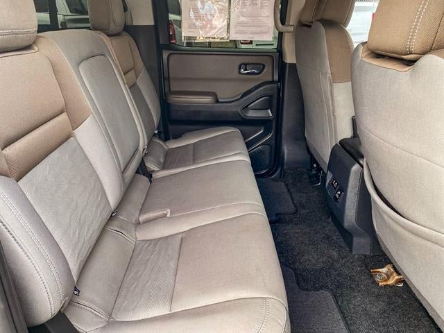 2023 Nissan Frontier Crew Cab SV 4x2