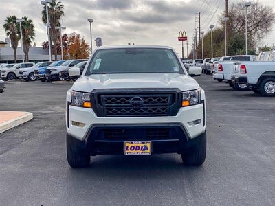 2023 Nissan Frontier Crew Cab SV 4x2