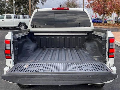 2023 Nissan Frontier Crew Cab SV 4x2