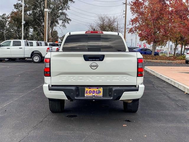 2023 Nissan Frontier Crew Cab SV 4x2