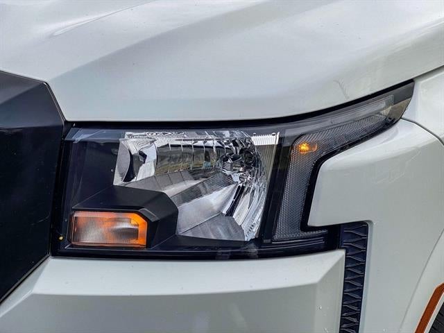 2023 Nissan Frontier Crew Cab SV 4x2