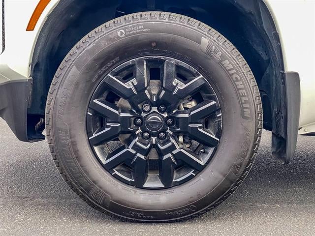 2023 Nissan Frontier Crew Cab SV 4x2