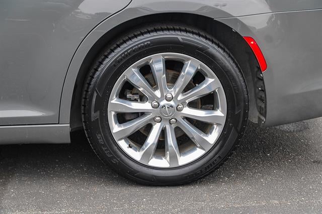 2018 Chrysler 300 Limited AWD