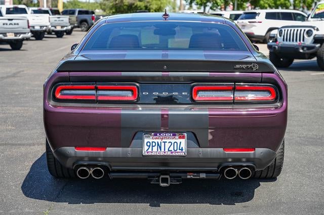 2022 Dodge Challenger SRT