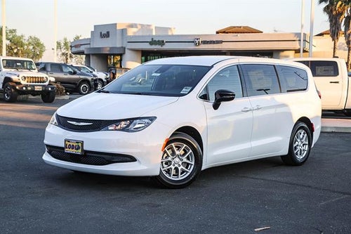 2026 Chrysler Voyager VOYAGER LX