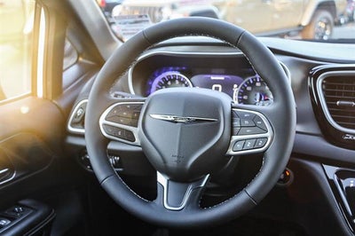 2026 Chrysler Voyager VOYAGER LX