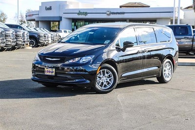 2026 Chrysler Voyager VOYAGER LX