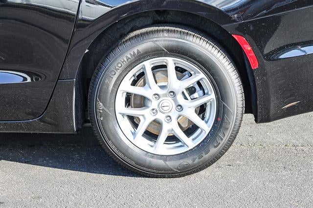 2026 Chrysler Voyager VOYAGER LX