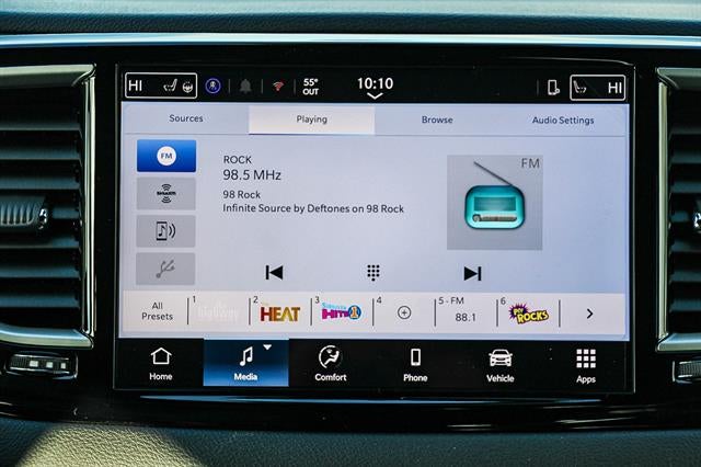 2026 Chrysler Voyager VOYAGER LX