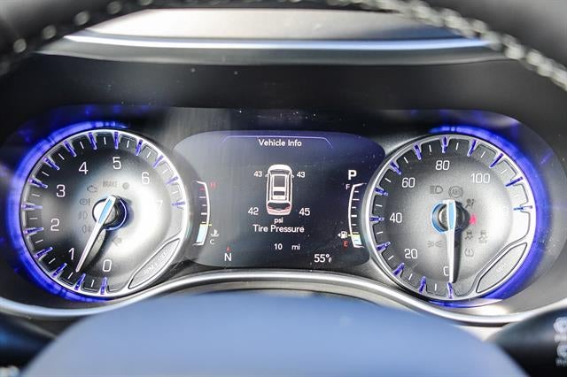 2026 Chrysler Voyager VOYAGER LX