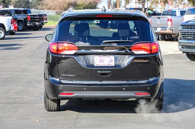 2026 Chrysler Voyager VOYAGER LX