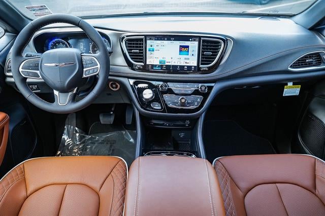 2026 Chrysler Pacifica PACIFICA PINNACLE AWD
