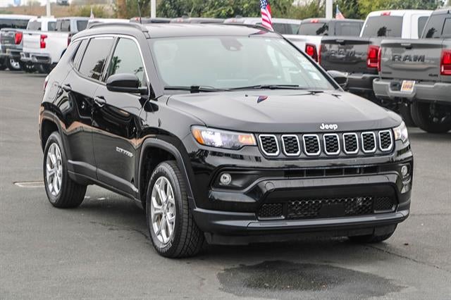 2024 Jeep Compass Latitude 4x4