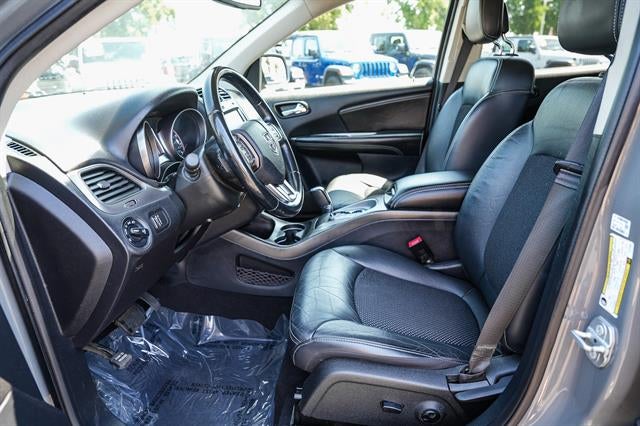 2020 Dodge Journey Crossroad
