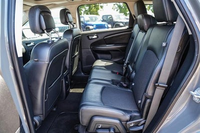 2020 Dodge Journey Crossroad