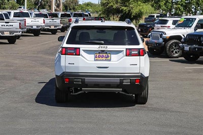 2026 Jeep Cherokee CHEROKEE LAREDO 4X4