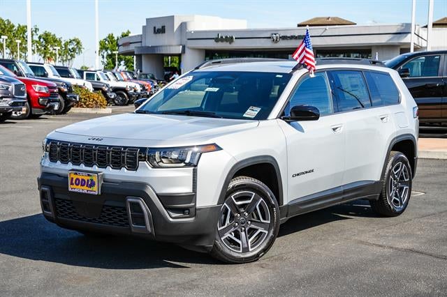 2026 Jeep Cherokee CHEROKEE LAREDO 4X4