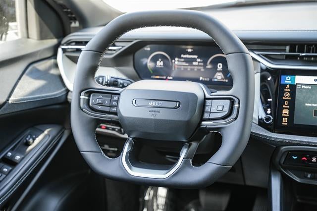 2026 Jeep Cherokee CHEROKEE LAREDO 4X4