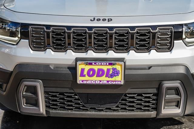 2026 Jeep Cherokee CHEROKEE LAREDO 4X4
