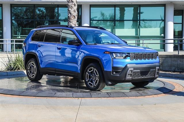 2026 Jeep Cherokee CHEROKEE LAREDO 4X4