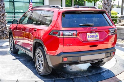 2026 Jeep Cherokee CHEROKEE LAREDO 4X4