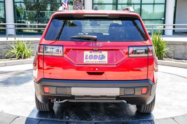 2026 Jeep Cherokee CHEROKEE LAREDO 4X4