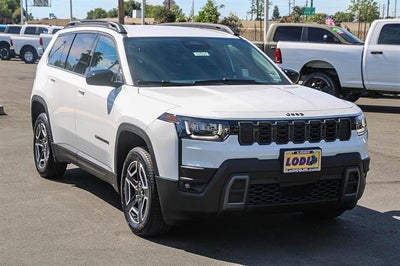 2026 Jeep Cherokee CHEROKEE LAREDO 4X4