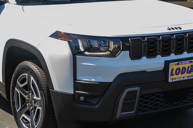 2026 Jeep Cherokee CHEROKEE LAREDO 4X4