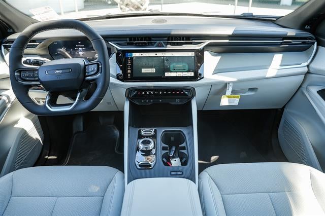 2026 Jeep Cherokee CHEROKEE LAREDO 4X4