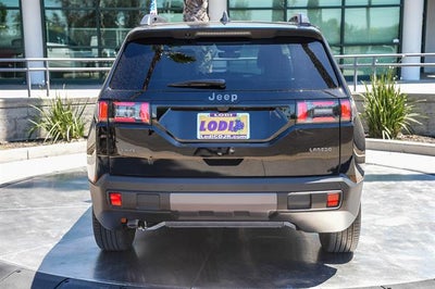 2026 Jeep Cherokee CHEROKEE LAREDO 4X4