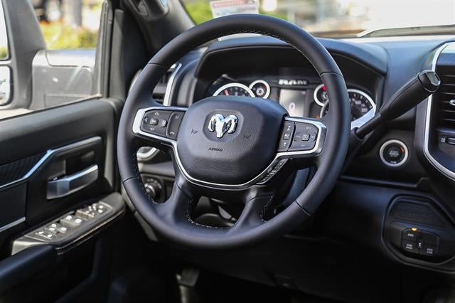 2026 RAM Ram 3500 RAM 3500 BIG HORN CREW CAB 4X4 6'4' BOX