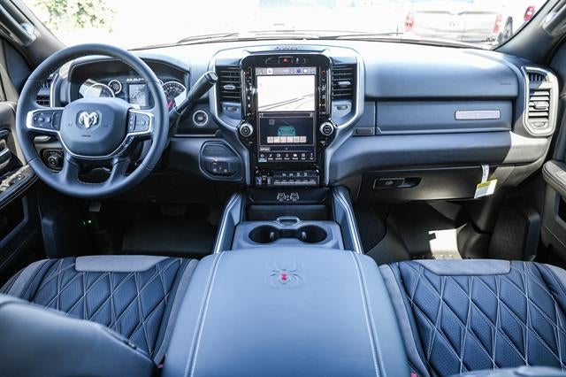 2026 RAM Ram 3500 RAM 3500 BIG HORN CREW CAB 4X4 6'4' BOX