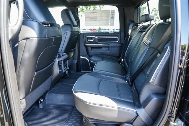 2026 RAM Ram 3500 RAM 3500 LARAMIE CREW CAB 4X4 6'4' BOX