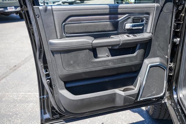 2026 RAM Ram 3500 RAM 3500 LARAMIE CREW CAB 4X4 6'4' BOX