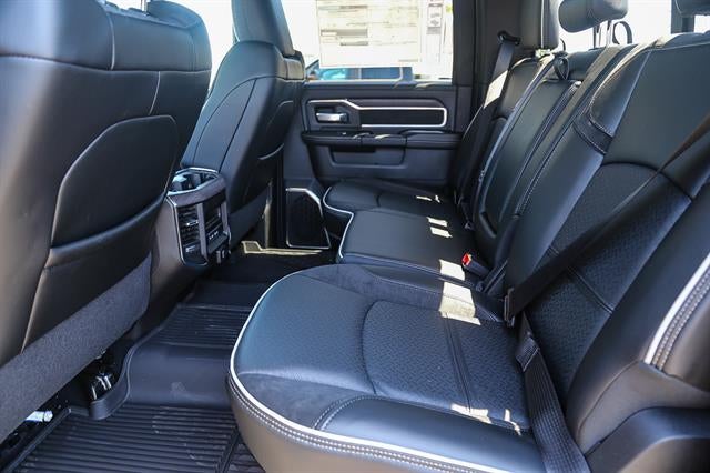 2026 RAM Ram 3500 RAM 3500 LARAMIE CREW CAB 4X4 6'4' BOX