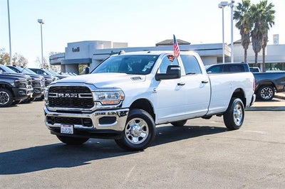 2024 RAM 3500 Tradesman Crew Cab 4x4 8' Box