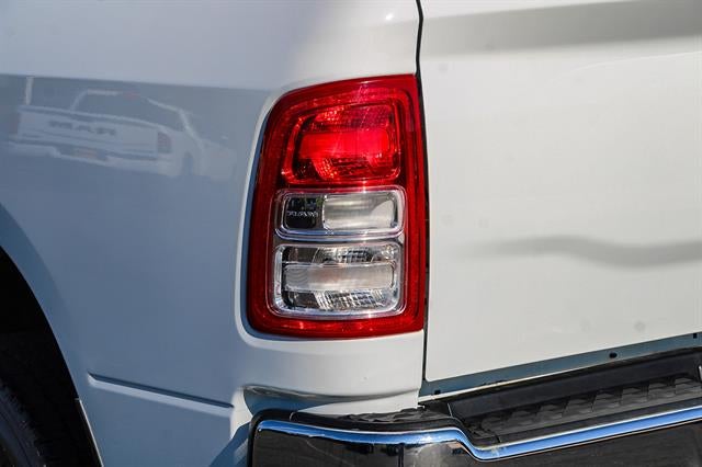 2024 RAM 3500 Tradesman Crew Cab 4x4 8' Box