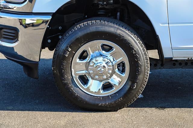 2024 RAM 3500 Tradesman Crew Cab 4x4 8' Box