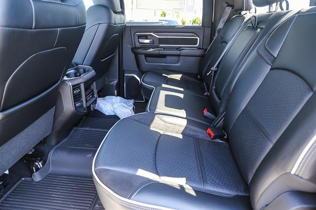 2026 RAM Ram 3500 RAM 3500 LARAMIE CREW CAB 4X4 8' BOX