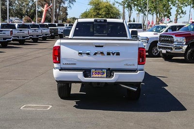2026 RAM Ram 3500 RAM 3500 LARAMIE CREW CAB 4X4 8' BOX