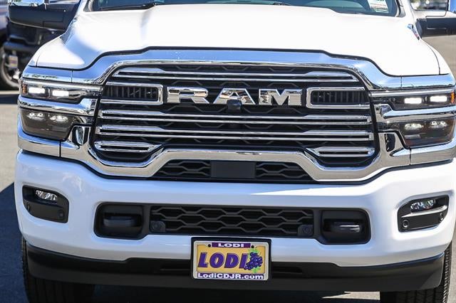 2026 RAM Ram 3500 RAM 3500 LARAMIE CREW CAB 4X4 8' BOX