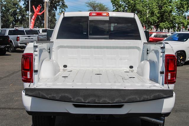 2026 RAM Ram 3500 RAM 3500 LARAMIE MEGA CAB 4X4 6'4' BOX