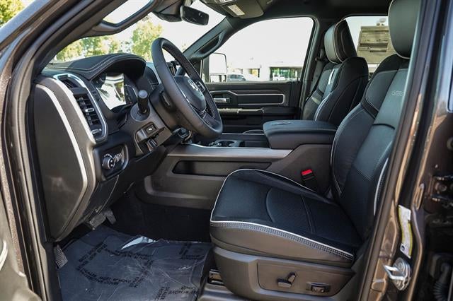 2026 RAM Ram 3500 RAM 3500 LARAMIE MEGA CAB 4X4 6'4' BOX