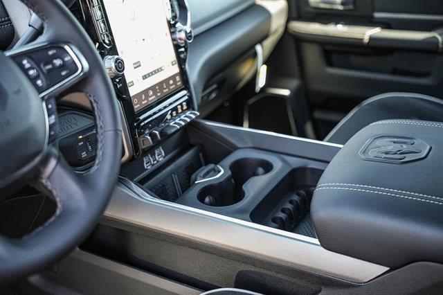 2026 RAM Ram 3500 RAM 3500 LARAMIE MEGA CAB 4X4 6'4' BOX