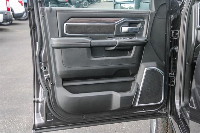 2026 RAM Ram 3500 RAM 3500 LARAMIE MEGA CAB 4X4 6'4' BOX