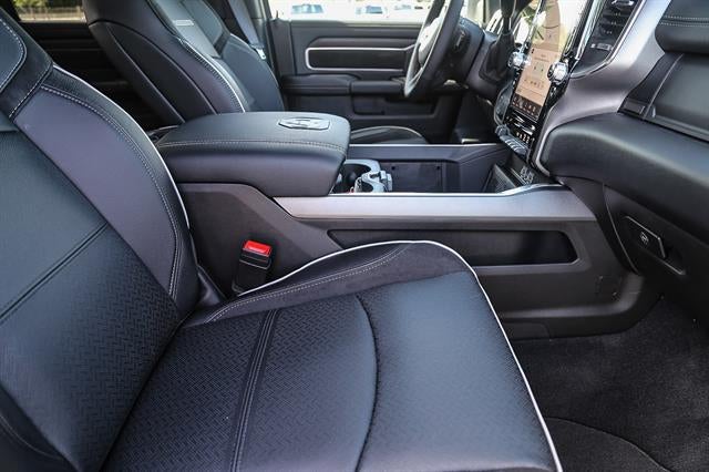 2026 RAM Ram 3500 RAM 3500 LARAMIE MEGA CAB 4X4 6'4' BOX