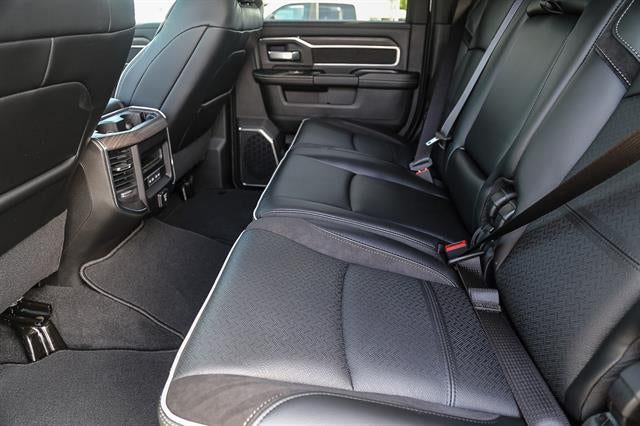 2026 RAM Ram 3500 RAM 3500 LARAMIE MEGA CAB 4X4 6'4' BOX